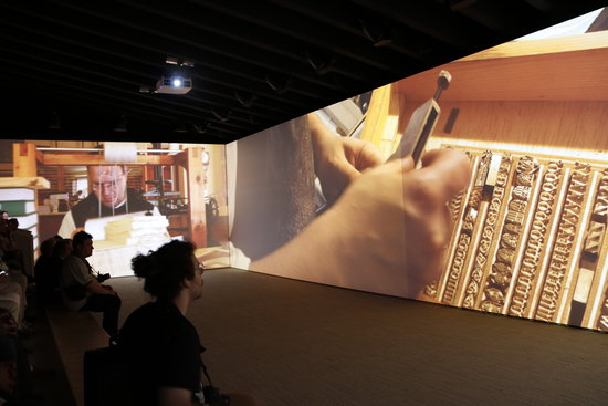 Sala de projecció envoltant dins del nou espai visitable del Monestir de Poblet | ACN