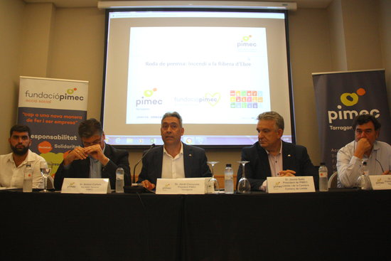 Representants de Pimec en la roda de premsa sobre l'incendi de la Ribera d'Ebre | ACN