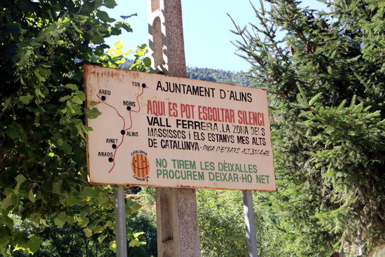 Un cartell on s'hi pot llegir 