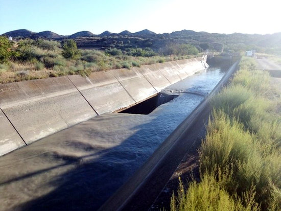 Trencament que ha patit el canal d'Aragó i Catalunya, a Tamarit de Llitera | ACN